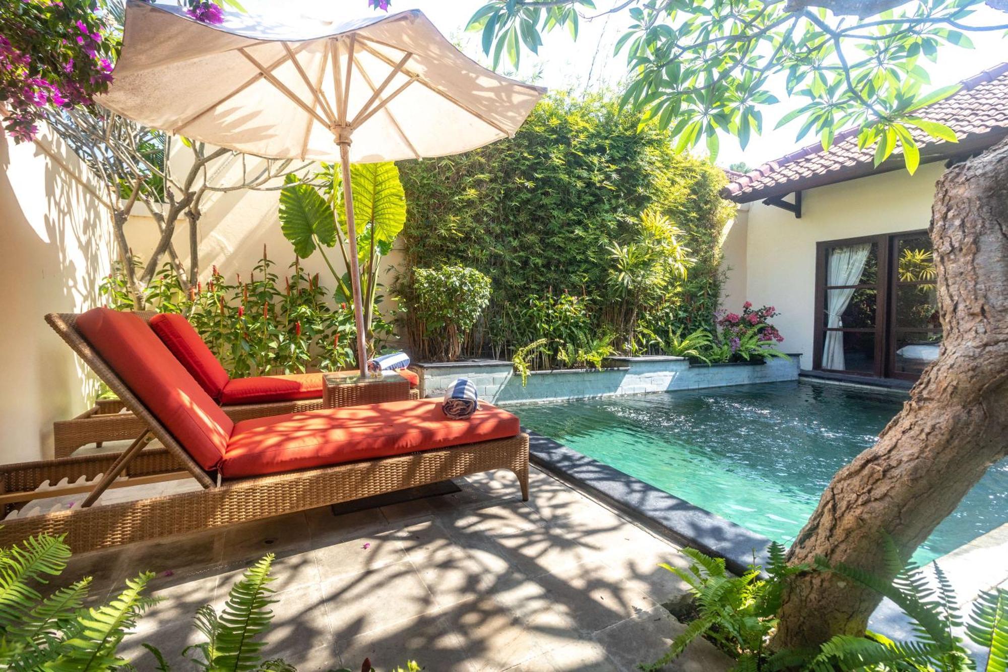 Aleesha Villas And Suites Sanur  Exterior photo
